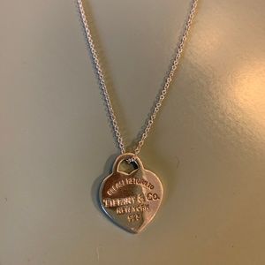 Tiffany & Co Small heart tag pendant